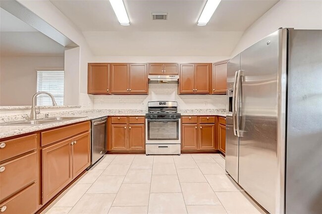 Building Photo - 19802 River Breeze Dr