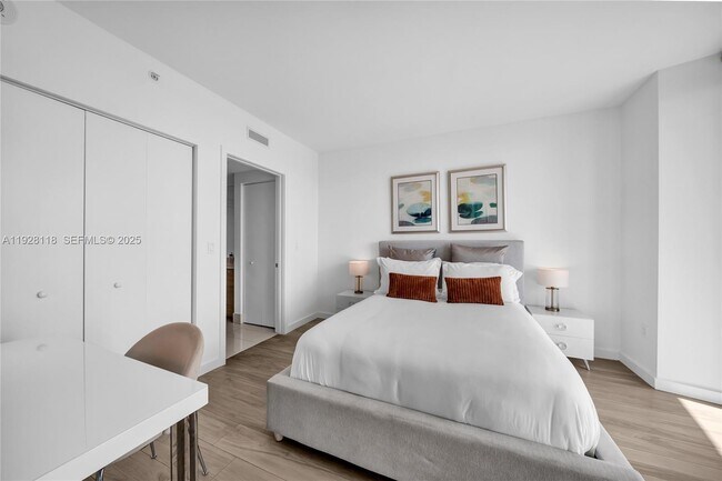 Building Photo - 1300 S Miami Ave