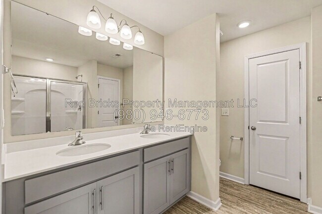 Building Photo - 6049 Guildford Hill Ln