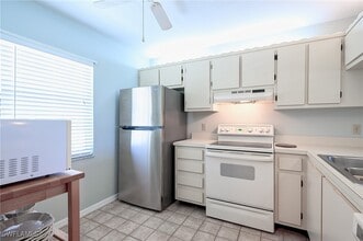 Building Photo - 2650 Kings Lake Blvd