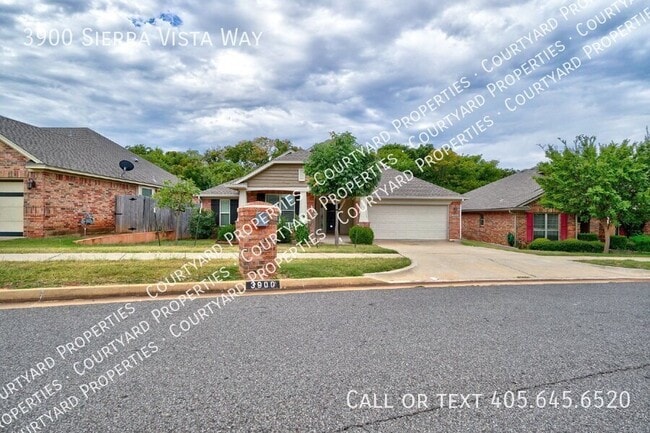 Building Photo - 3900 Sierra Vista Way