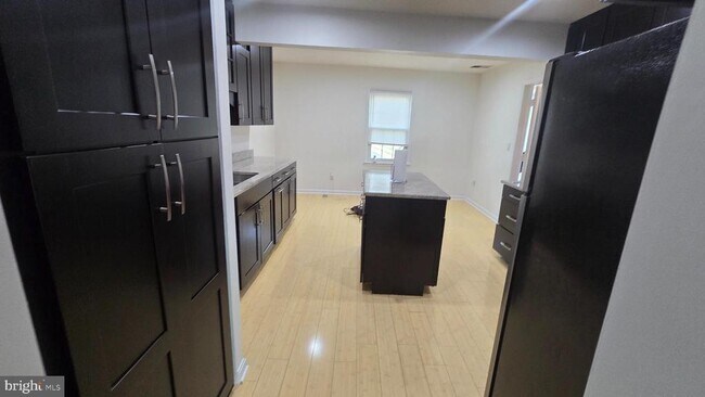 Building Photo - 6152 Strasburg Dr