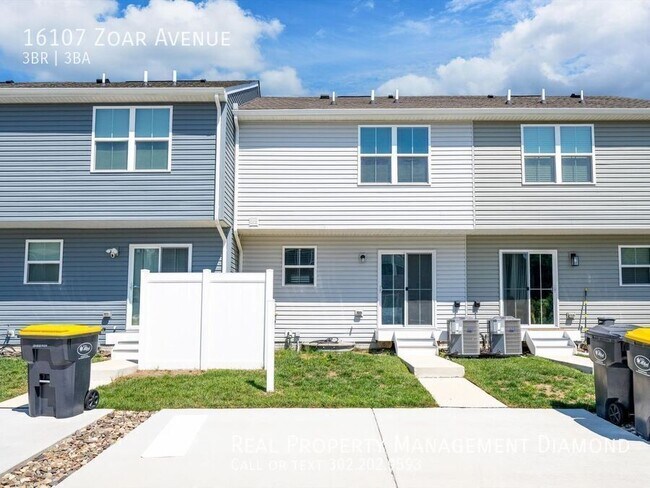 Building Photo - 16107 Zoar Ave