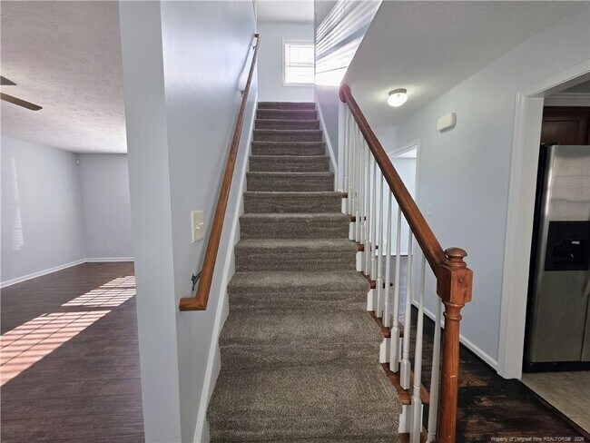 Building Photo - 2604 Daniel Boone Ln