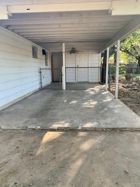 Building Photo - 5700 Blythewood Dr