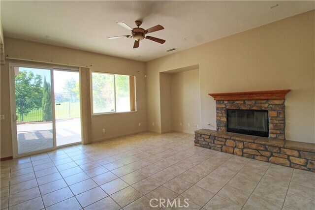 Building Photo - 34105 Castle Pines Dr