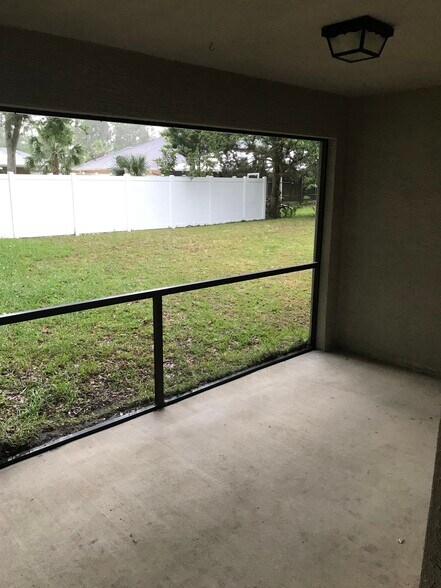 Building Photo - 36 Pony Express Dr