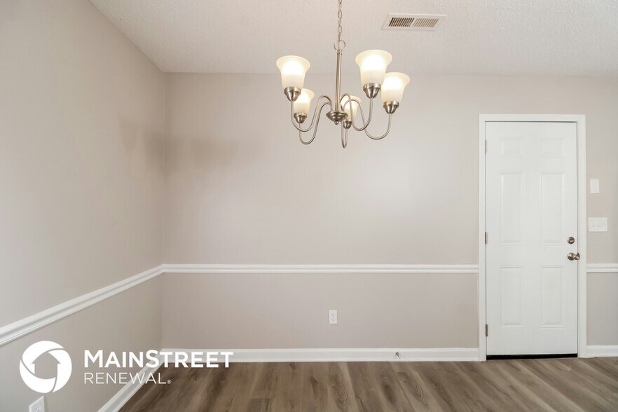 Building Photo - 110 S Twin Hill Rd