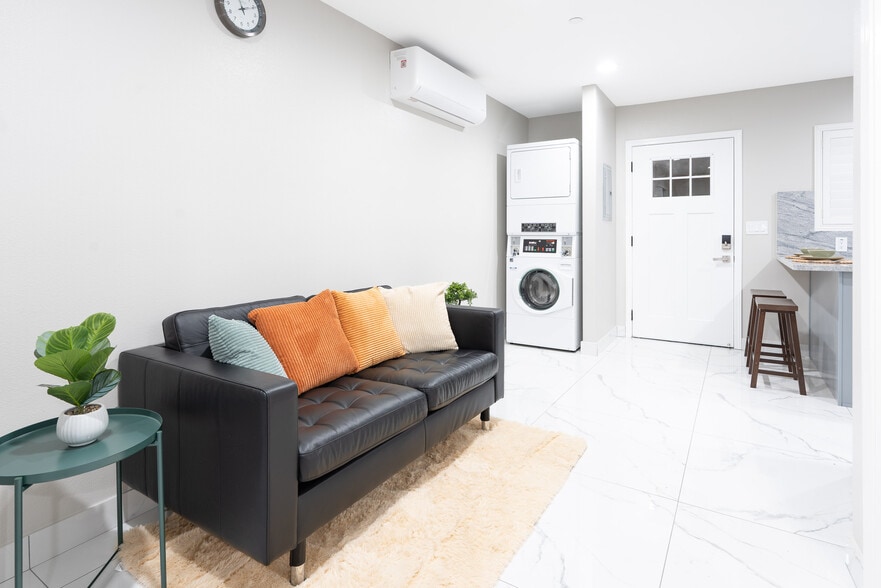 Building Photo - 2719 Mar Les Ln