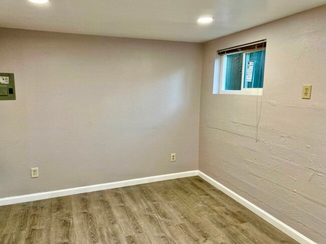 Building Photo - Charming Studio Near Downtown SLO