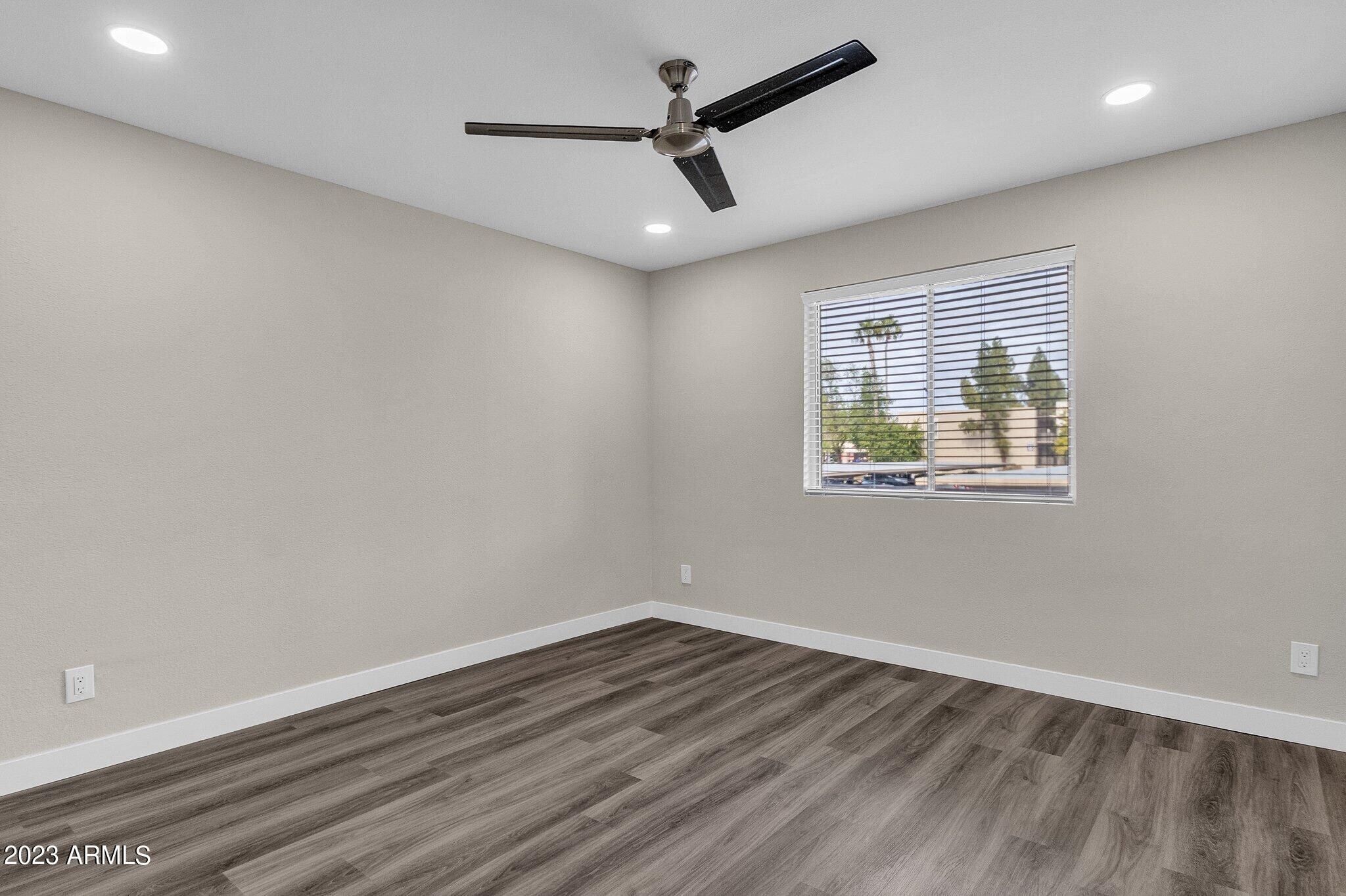 Building Photo - 7625 E Camelback Rd