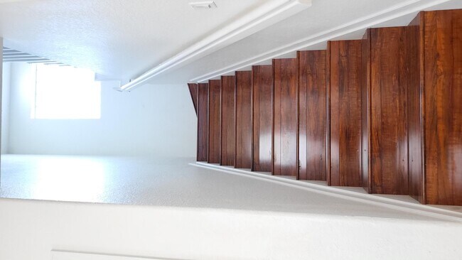 Building Photo - 4088 Lake Tahoe Cir