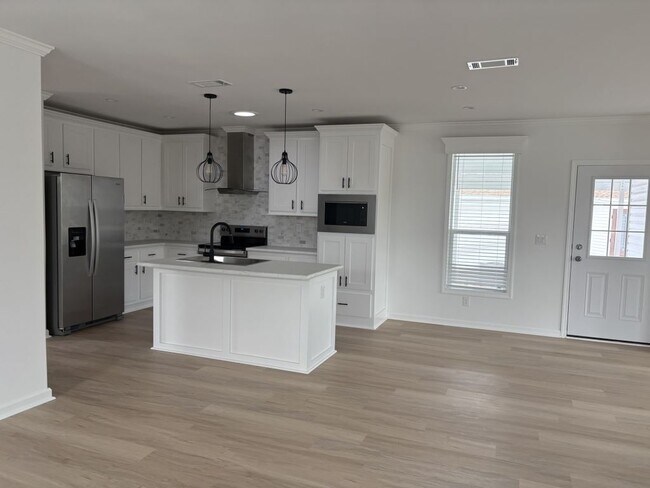 Building Photo - 19473 Bermuda Ct