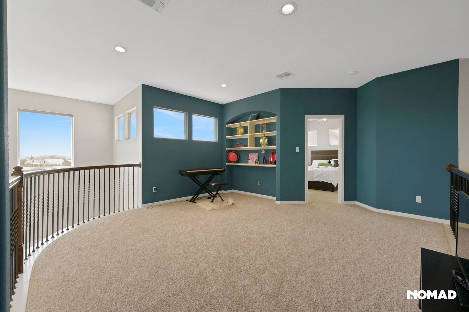 Building Photo - 1015 La Cantera