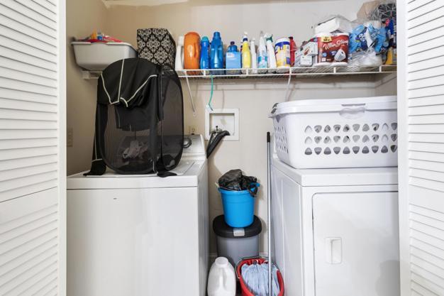 Building Photo - 1145 E Main St