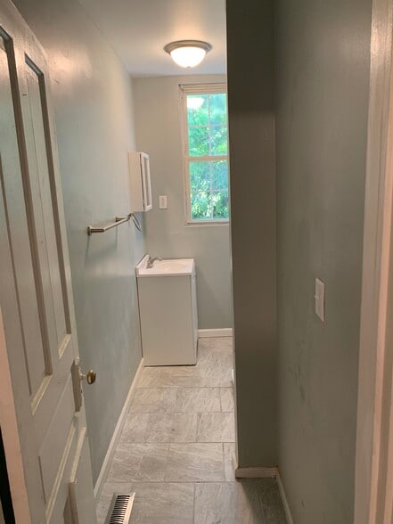 Bathroom - 4130 colerain ave