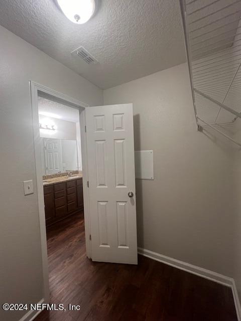 Building Photo - 8224 Golden Bamboo Dr
