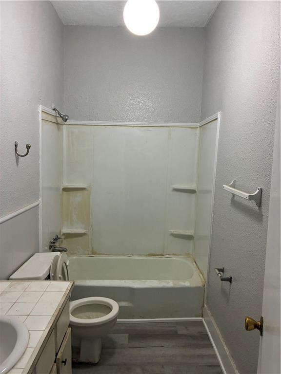 Building Photo - 1324 Chamberlain Ave