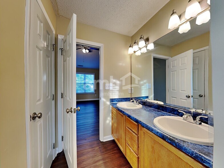 Building Photo - 2112 Haig Point Way