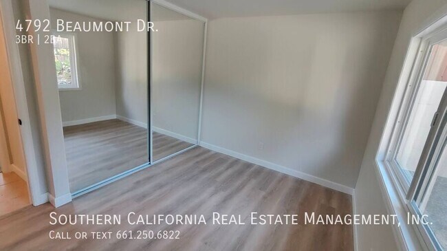 Building Photo - 4792 Beaumont Dr