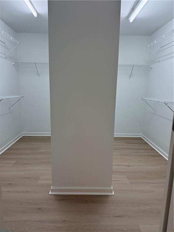 Building Photo - 7985 Cavendish Pl