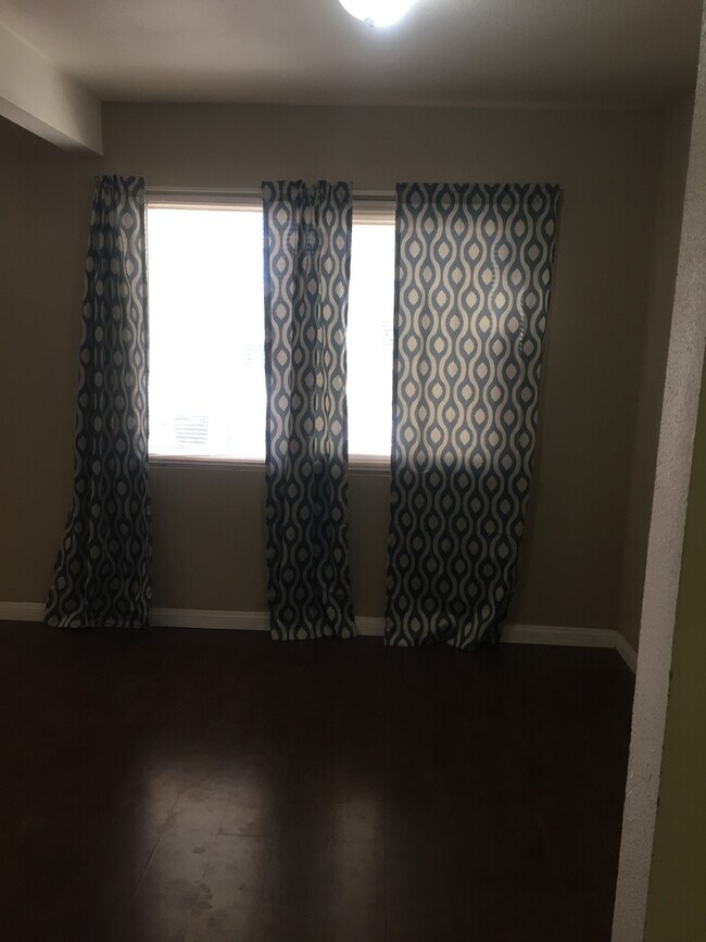 Building Photo - Beautiful 3 bedroom home in Lancaster