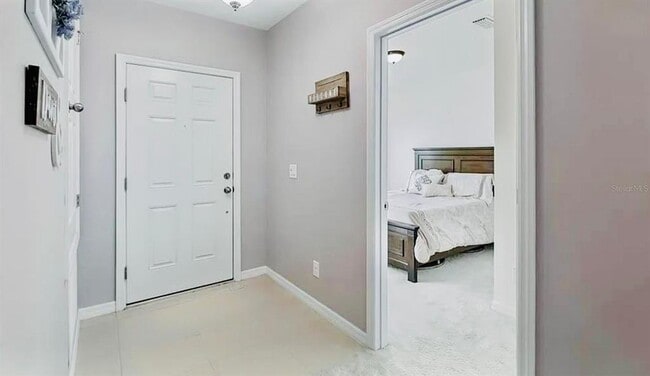 Building Photo - 9760 Kinmore Dr