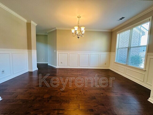 Building Photo - 12183 Inglecrest Ln