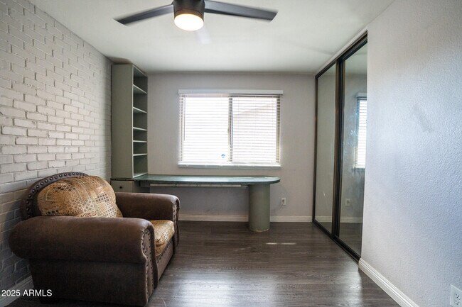 Building Photo - 3844 W Lupine Ave