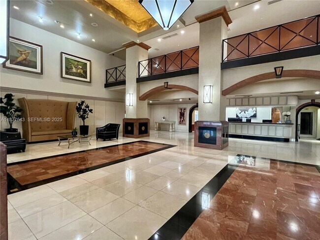 Building Photo - 555 NE 15th St