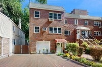 Building Photo - 273 W 254th St