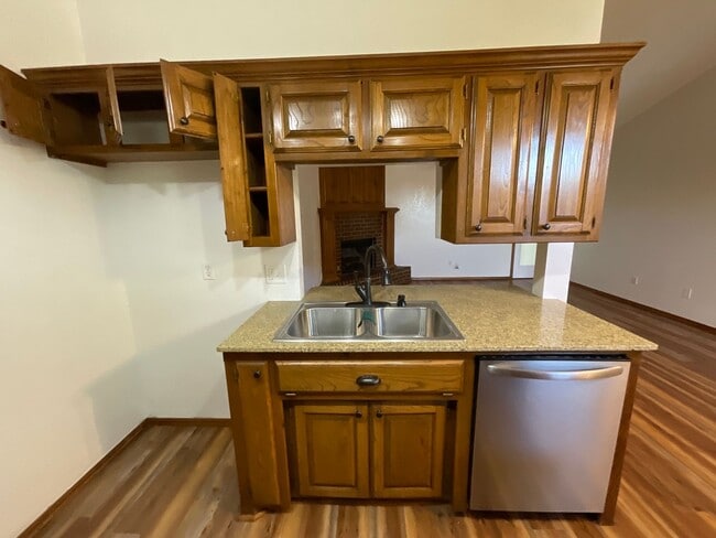 Building Photo - 508 Fire Light Dr