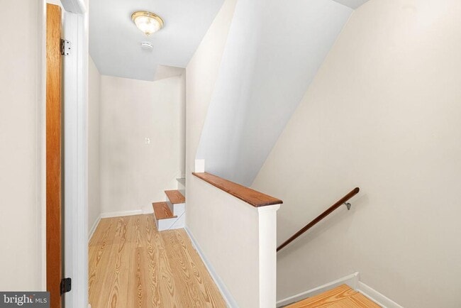 Building Photo - 751 N Ringgold St