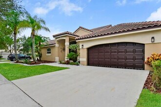 Building Photo - Verona Lake Drive, Weston, FL 33326 - 4 BR 2.5 BA single-family home