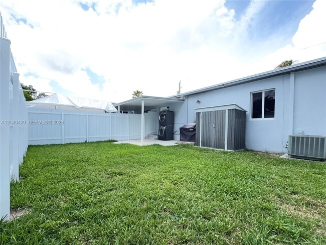 Building Photo - 1250 NW 57th St