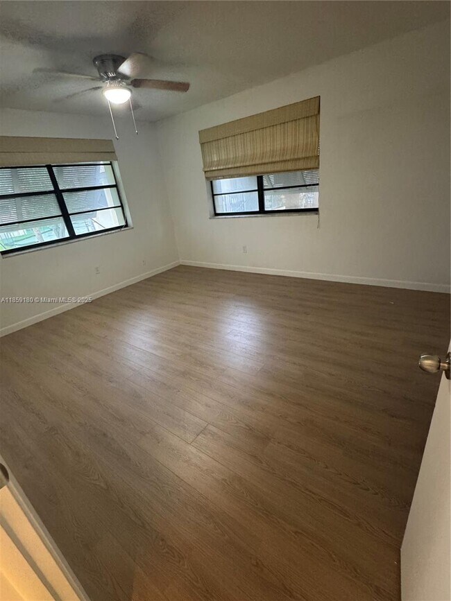 Building Photo - 7905 SW 86th St