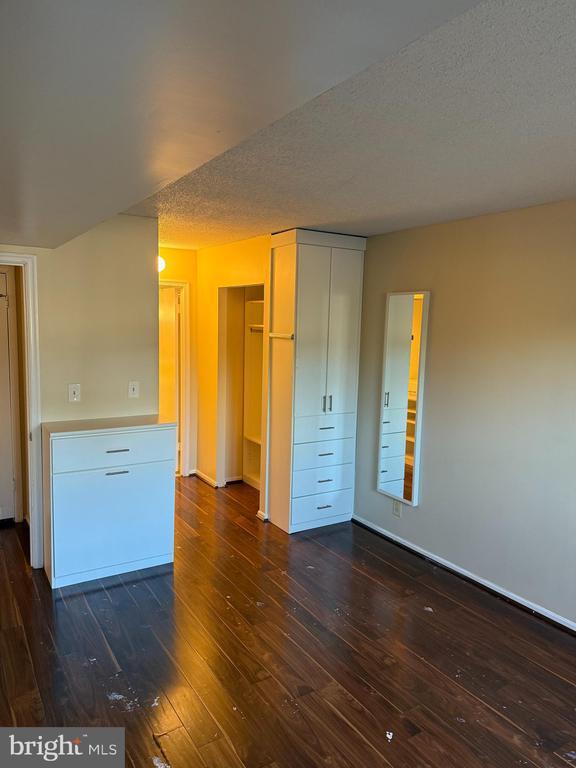 Building Photo - 2100 Langston Blvd.