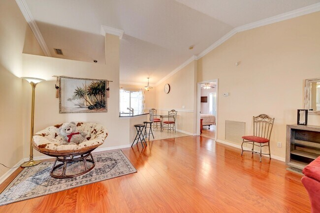 Building Photo - 1838 SE Genaro Terrace