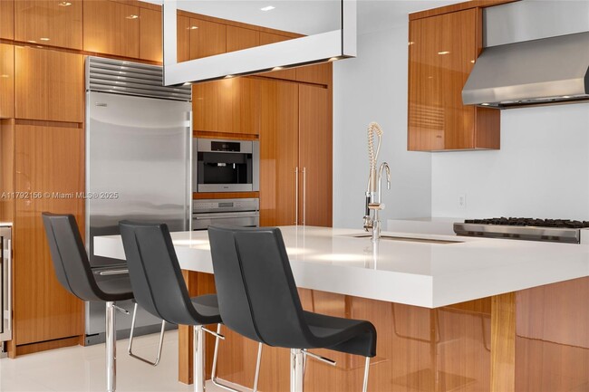 Building Photo - 9701 Collins Ave