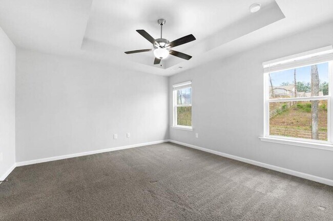 Building Photo - 207 Finley Dr