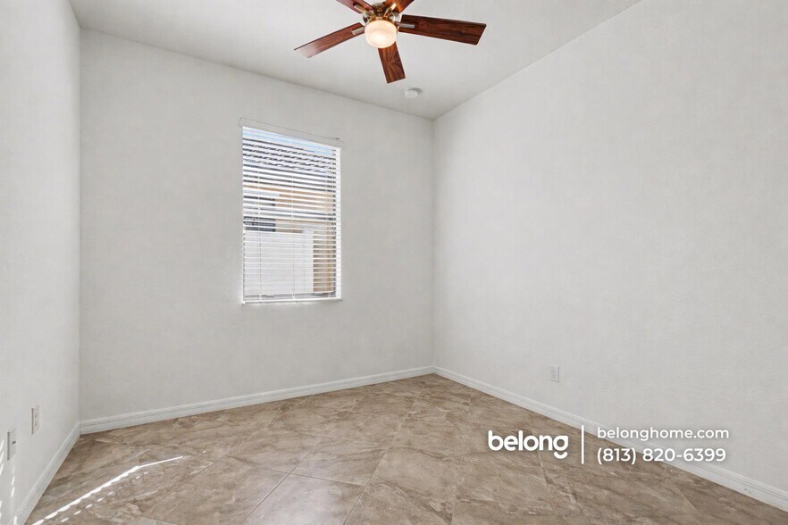 Building Photo - 2846 Via Piazza Loop