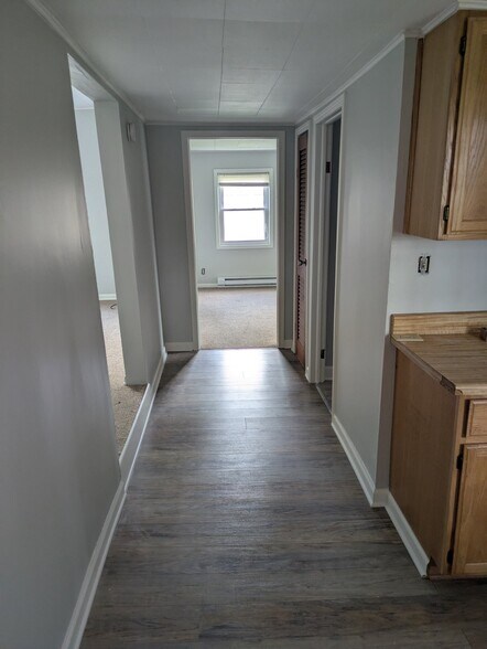 Building Photo - 265 Park Ave