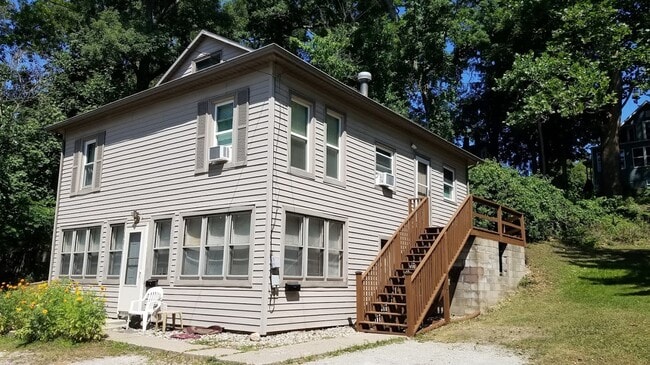 1301 Grace Ave., Apt. 2 - 1301 Grace Ave