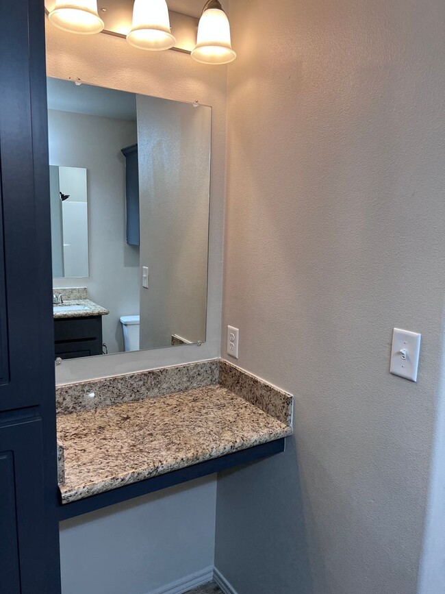 Building Photo - Amazing corner location in Wolfforth  4 be...
