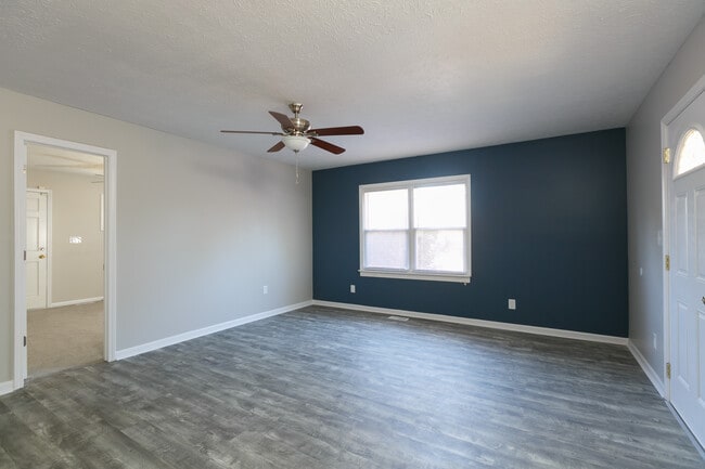 Building Photo - 1008 Kaywood Dr
