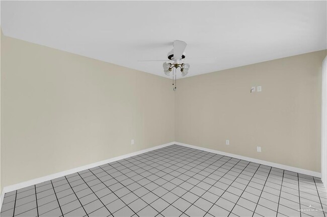 Building Photo - 2928 N 1st Ln