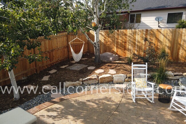 Building Photo - 6950 Highland Vista Dr