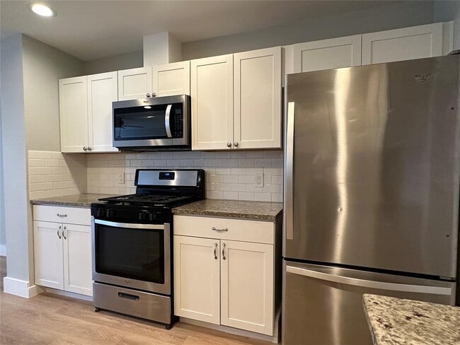 Building Photo - 7217 Aldea Dr