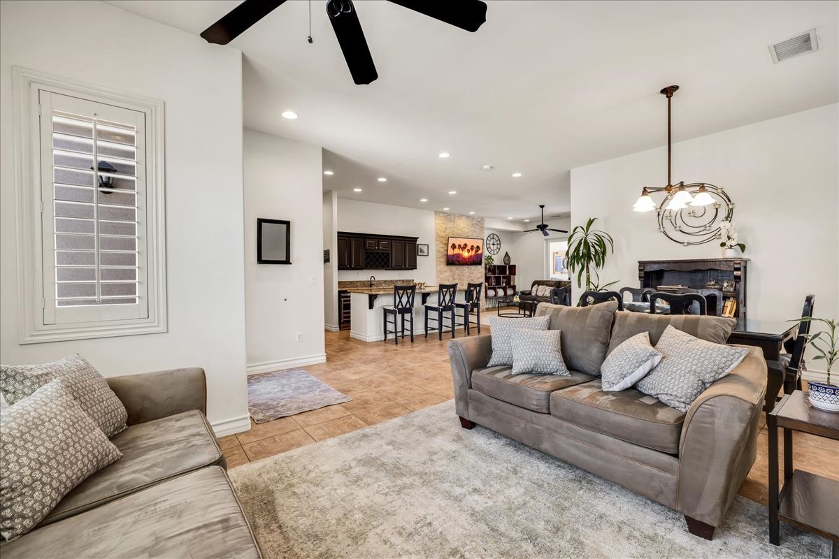 Building Photo - 40511 Corte Placitas