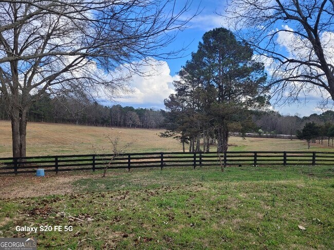 Building Photo - 91 Hearn Rd